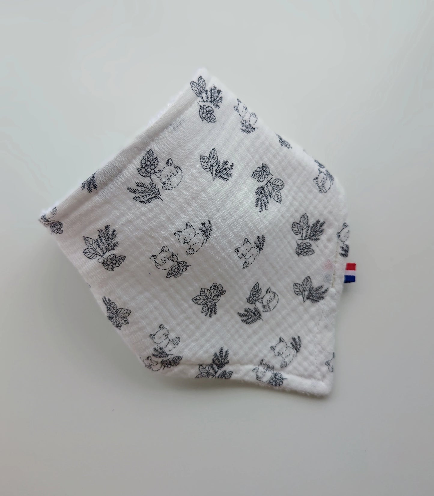 BAVOIR BANDANA CHIC EN COTON POUR BÉBÉ (Édition Limitée)