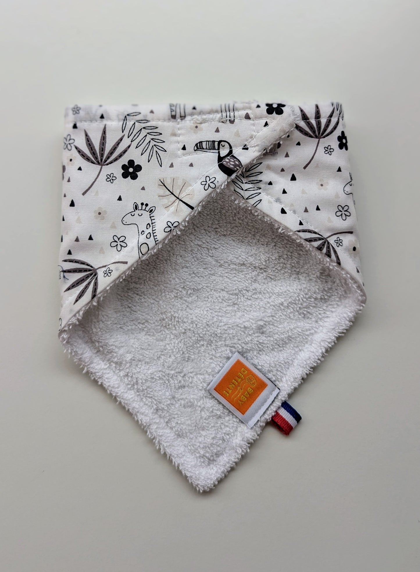 BAVOIR BANDANA CHIC EN COTON POUR BÉBÉ (Édition Limitée)