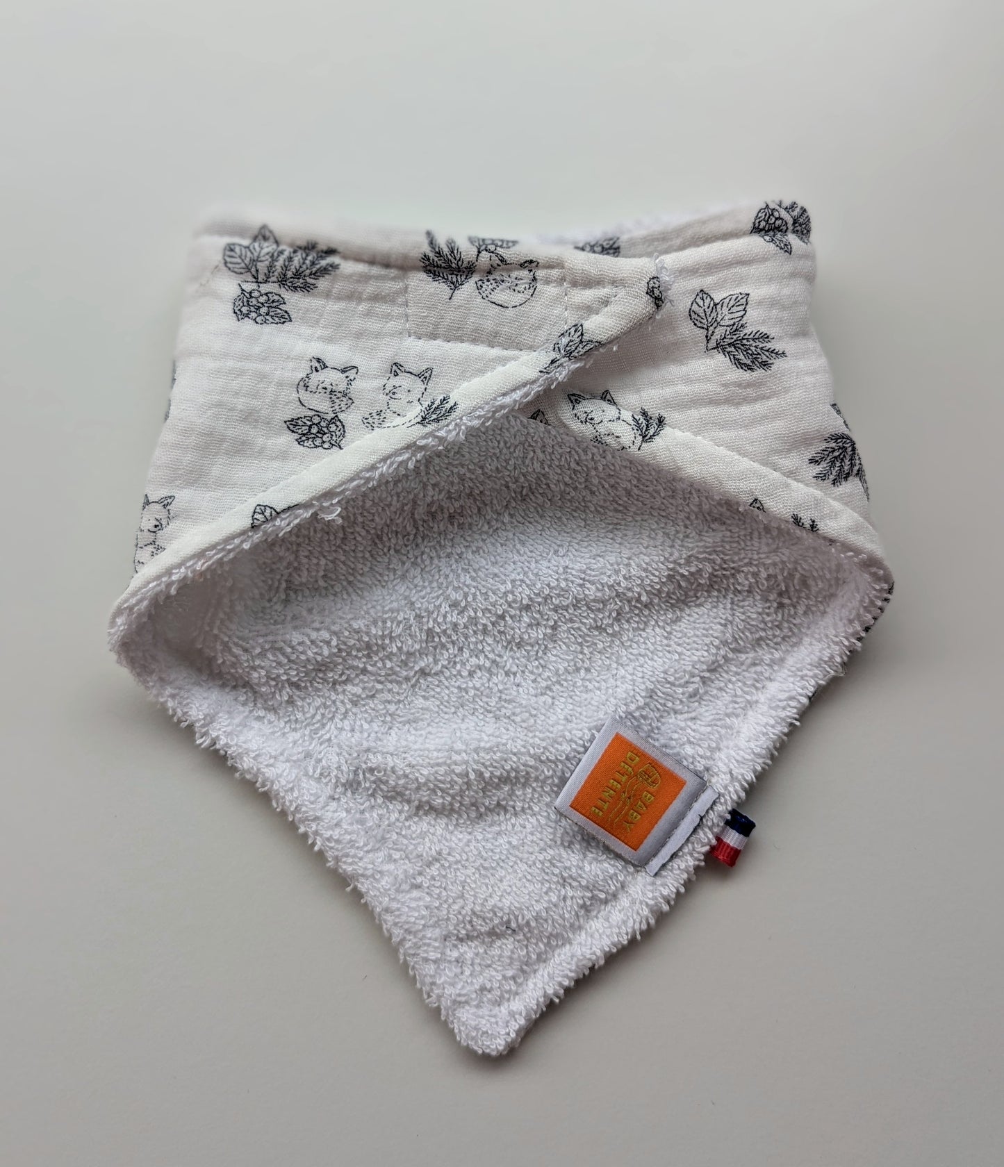 BAVOIR BANDANA CHIC EN COTON POUR BÉBÉ (Édition Limitée)